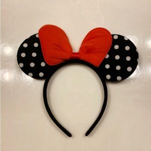 Minnie Mouse Ears Headband